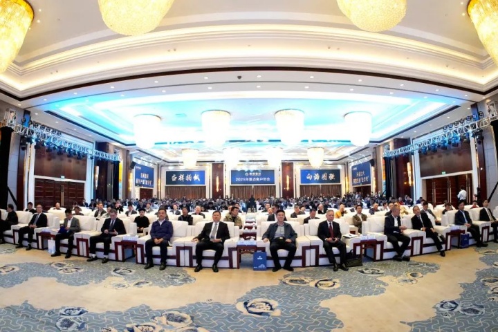 1864570393176612865.jpg 1864570393176612865.jpg